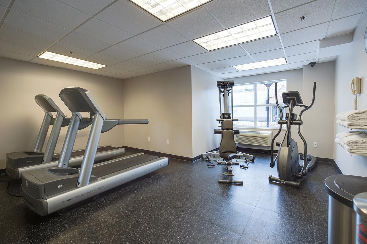 Country & By Radisson, Falls, On Hotel 3*